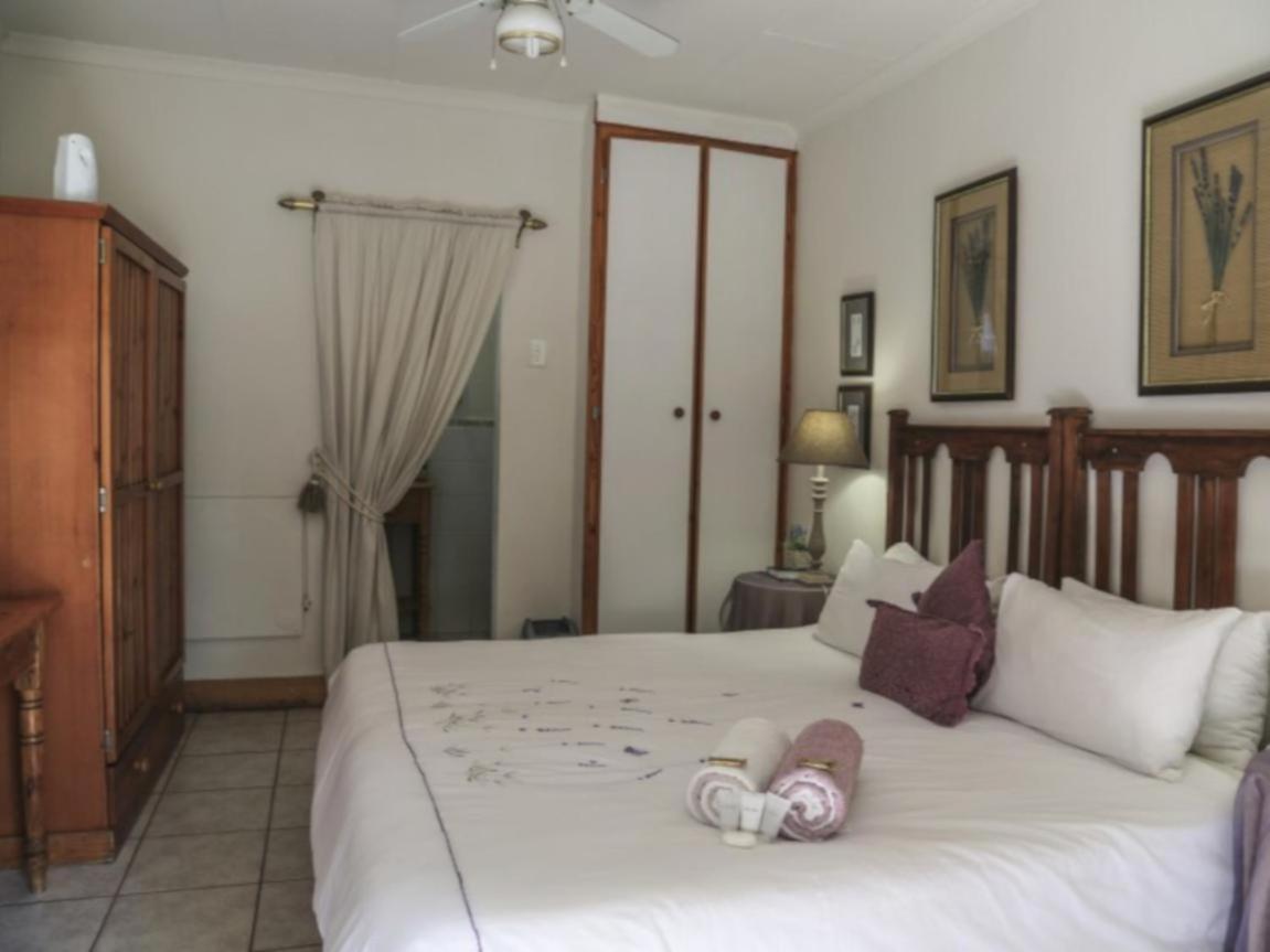 The Green Acorn Guest House Фиксбург Екстериор снимка